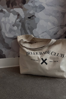  Belle Club Oversized Tote